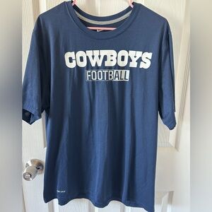 Nike Dallas Cowboys T-shirt, size XL, navy blue
